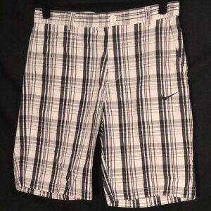 NIKE - The Athletic Dept | 32 medium | Classic Black and White Plaid Golf Shorts